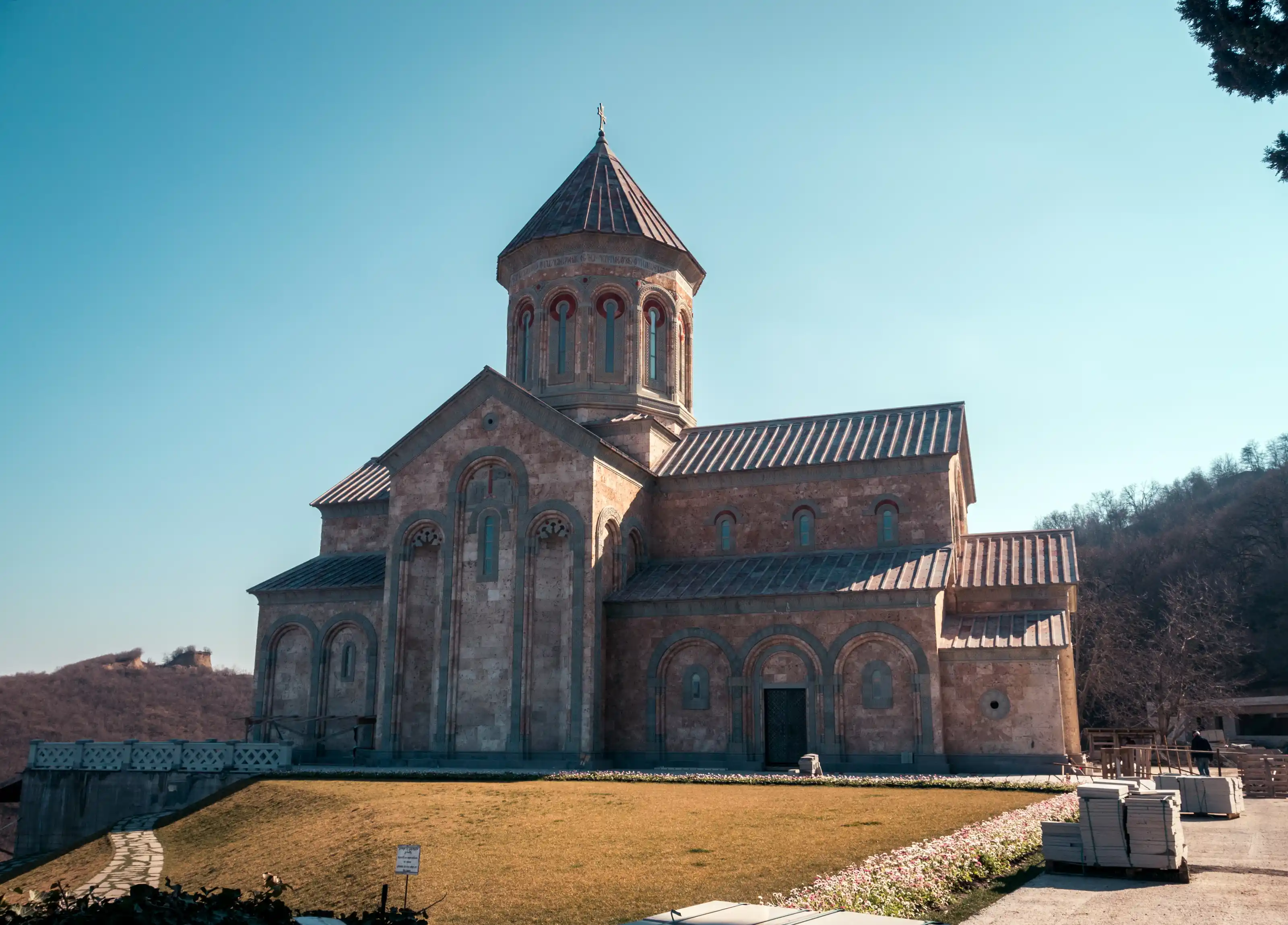 Stop 2: Bodbe Monastery (Approx. 45 minutes)